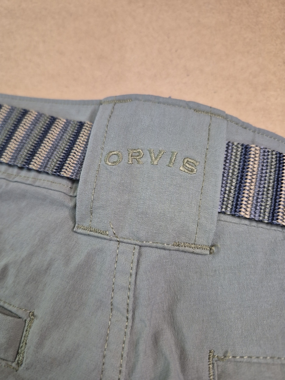 Orvis Men's Cargo Shorts in Light Olive with Striped Webbing Belt 3355/379 - Picture 9 of 10